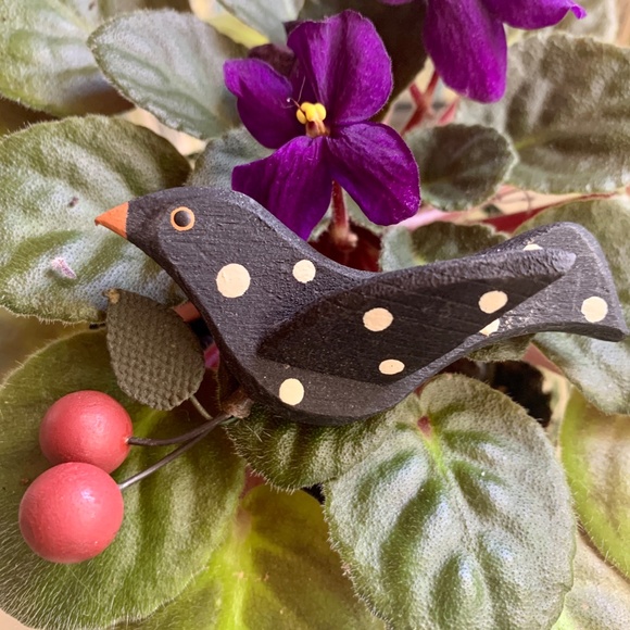 Rare Vintage 70's Painted Black Polka Dot Bird & Cherries Brooch - Handmade - Picture 1 of 9